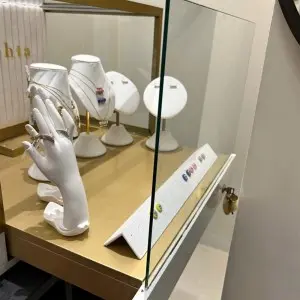 Round stainless steel jewellery case exporter