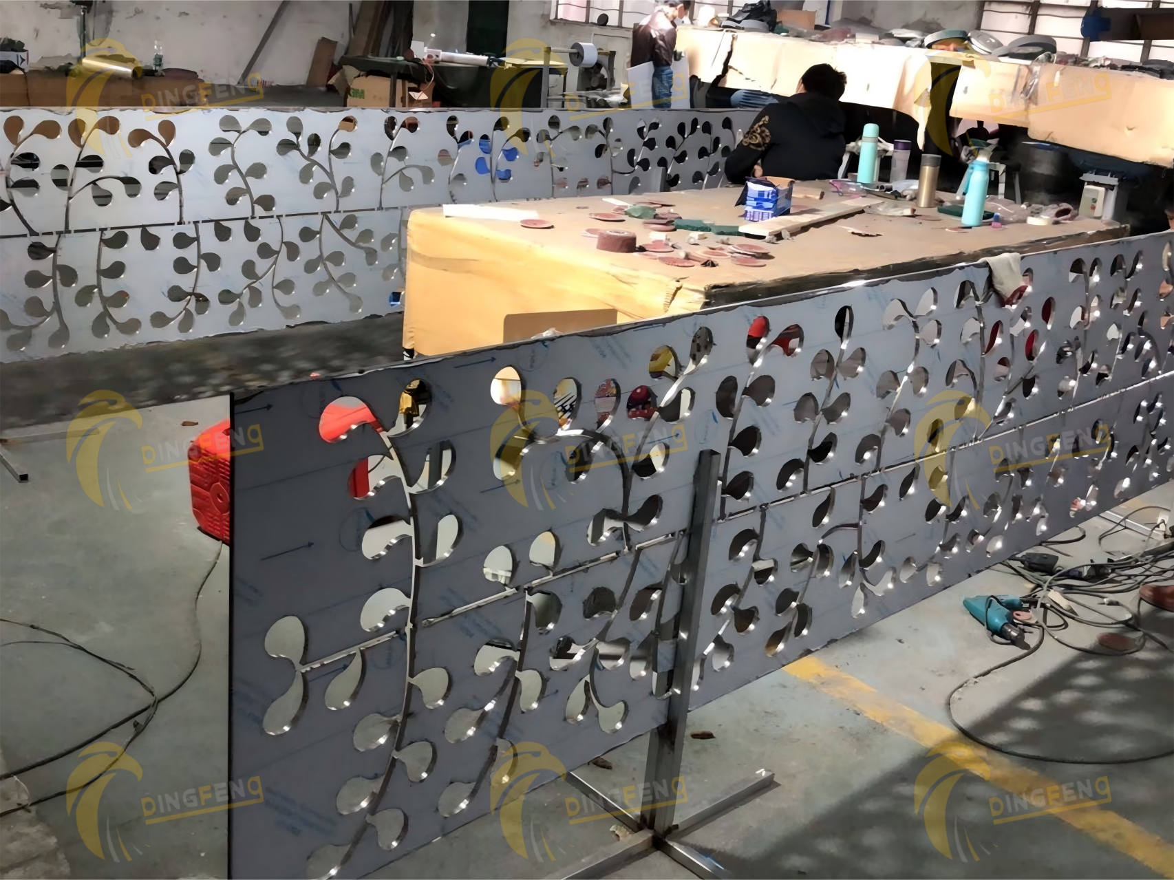 metal screen factory