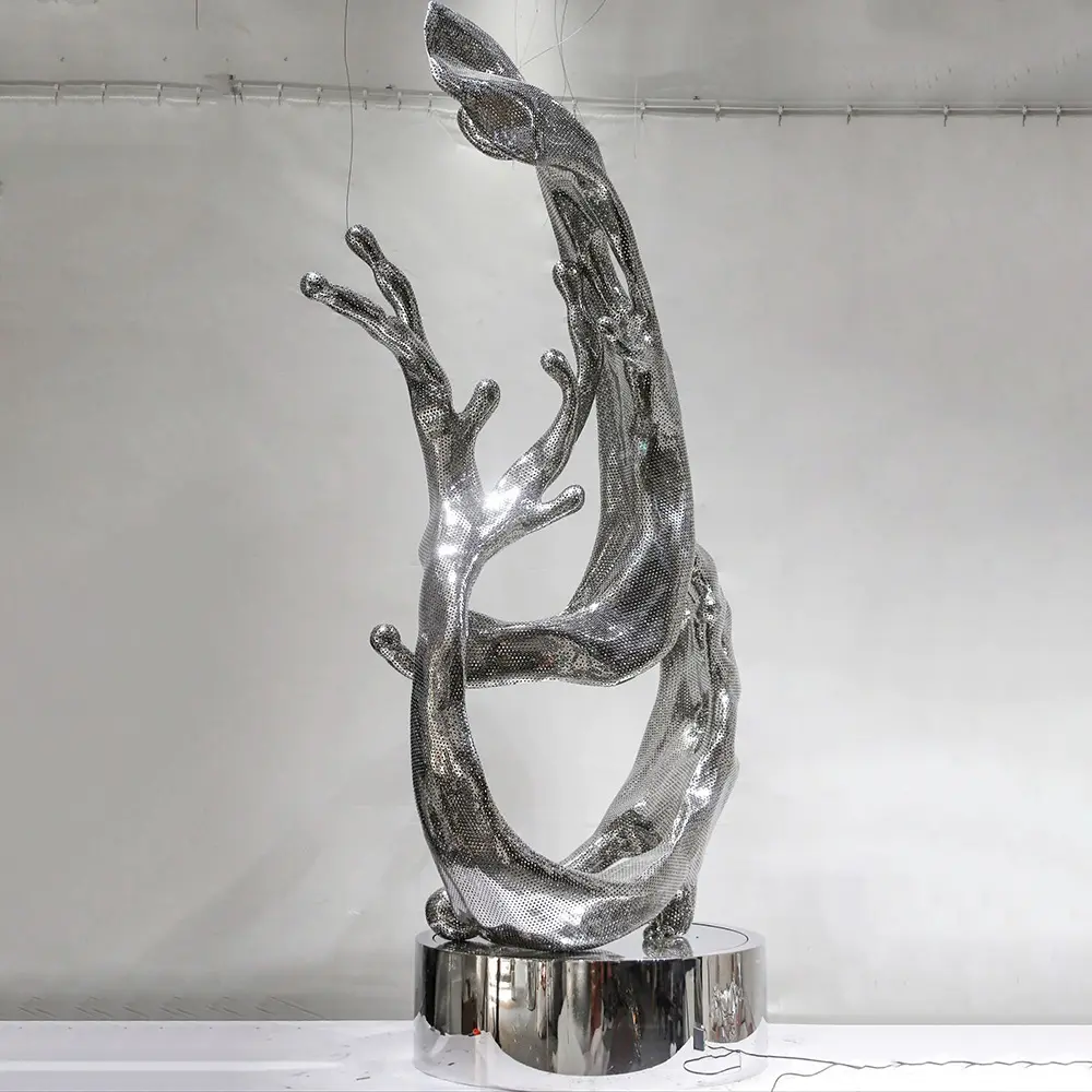 Stainless-Steel-Mirror-Wave-Building-Space-Temperament-1